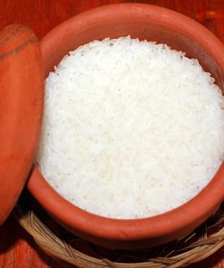 cơm niêu mũi né được nấu từ gạo