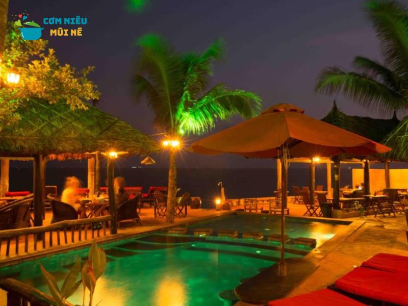 Joe's Cafe & Garden Resort